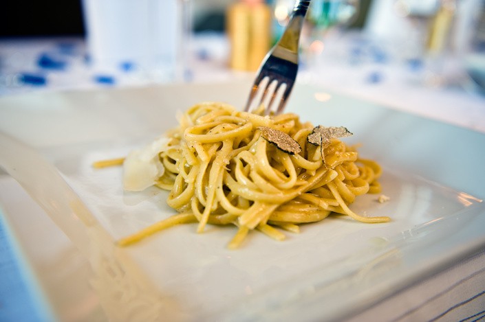 Tagliolini Alla Crema Di Tartufo Estivo: La Tradizione Del Tartufo