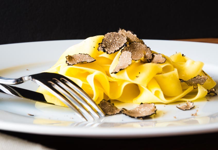Tagliatelle (egg Pasta) With Butter And Black Truffle