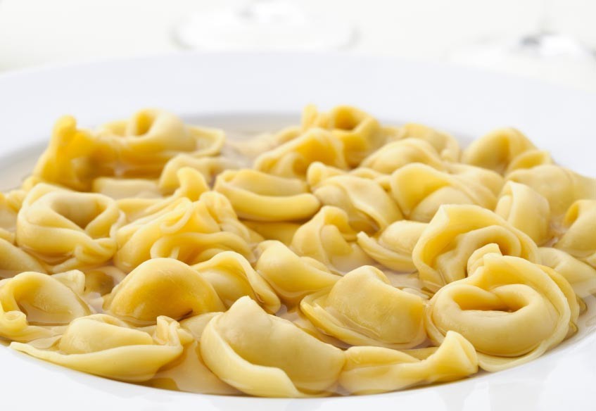 Cappelletti Or Tortellini In Broth And White Truffle Cream