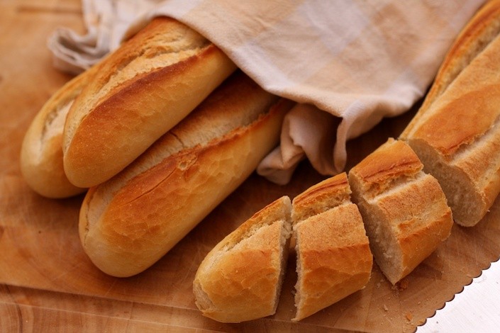 Crostini Con Crema Di Tartufo Bianco E Porcini